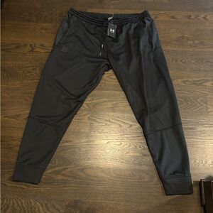 Under Armour Men’s Athletic Pants brand new!